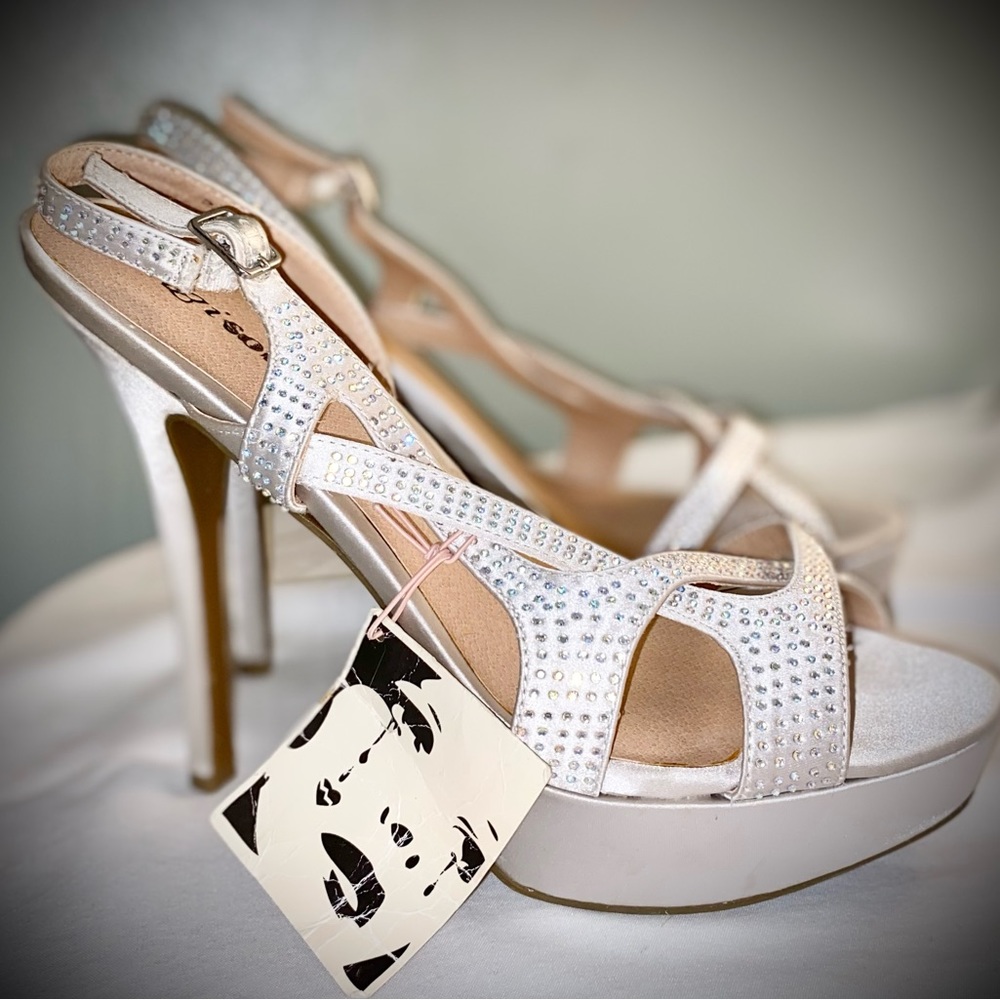 Zigisoho sexy pumps ! Sparkly ! Open-Toe size 10